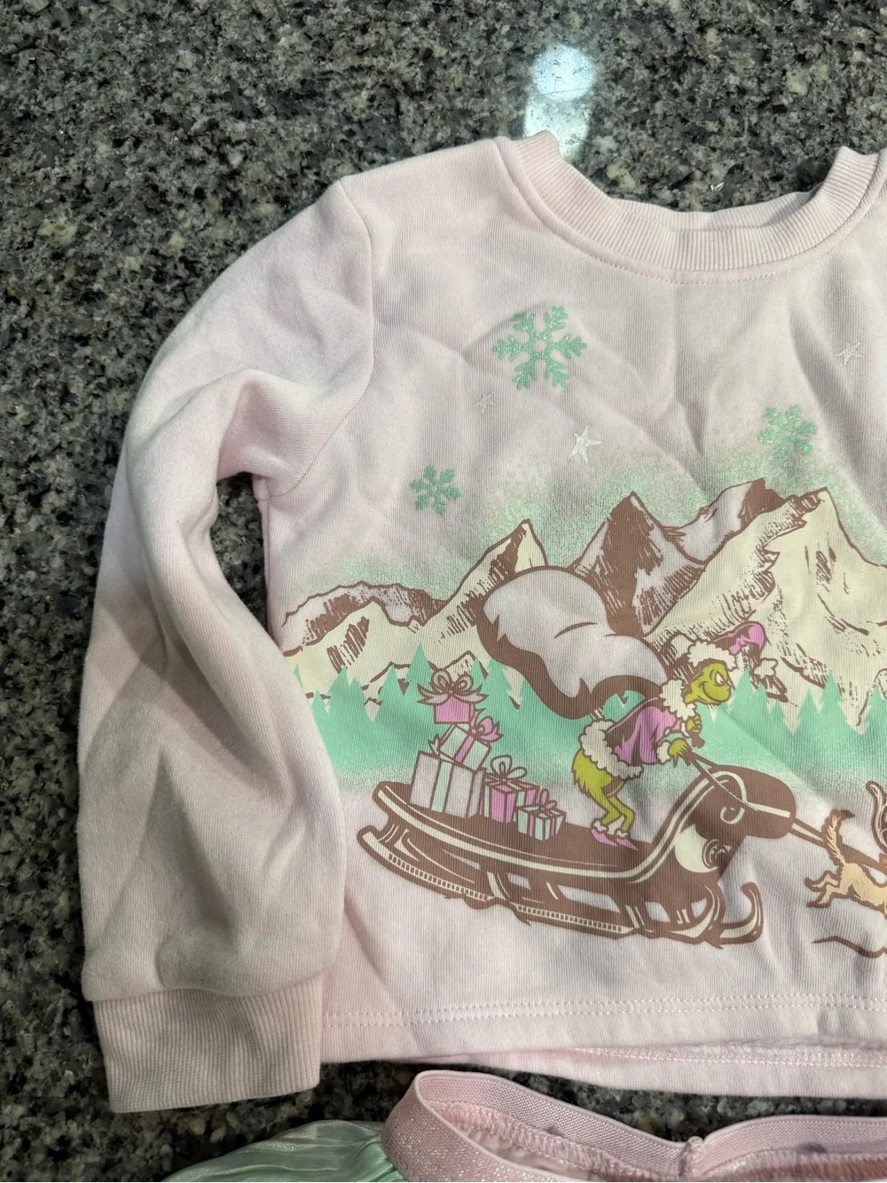 Grinch Outfit Size 4T